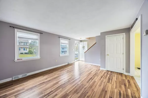 21 Twin Brooks Circle #U21, Haverhill, MA 01835