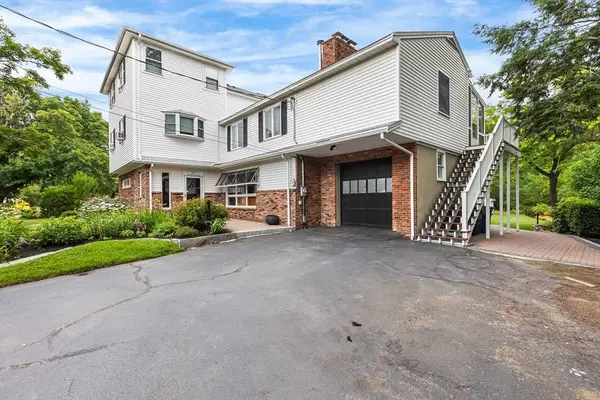 409 Haverhill St, Reading, MA 01867