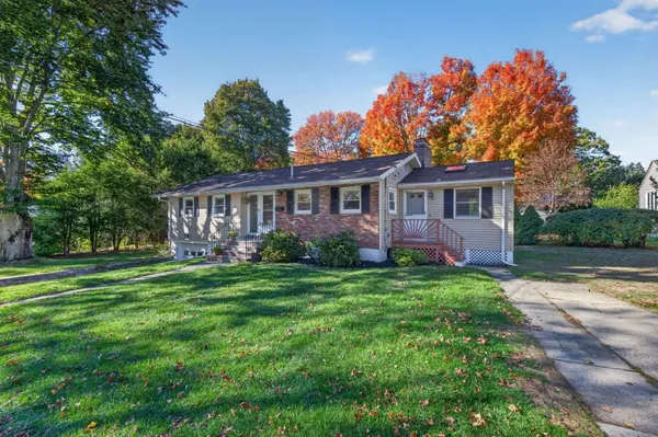 90 Woodstock St, North Andover, MA 01845