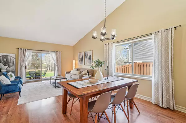 6524 Founders Pkwy, Brooklyn Park, MN 55445