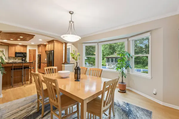 15325 Holdridge DR, Minnetonka, MN 55391