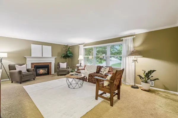 15325 Holdridge DR, Minnetonka, MN 55391
