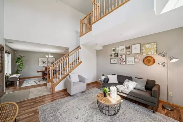 19384 Claremont DR, Empire Twp, MN 55024