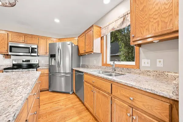 18824 Excalibur TRL, Farmington, MN 55024