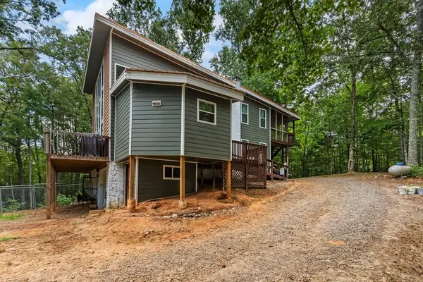 860 Holly Drive, Murphy, NC 28906