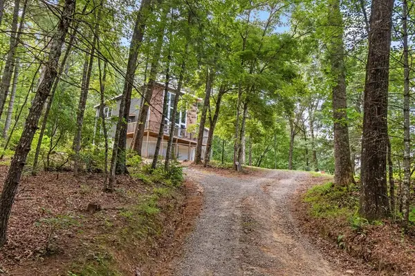 860 Holly Drive, Murphy, NC 28906