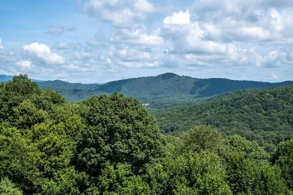 915 Wilderness Creek Way, Murphy, NC 28906