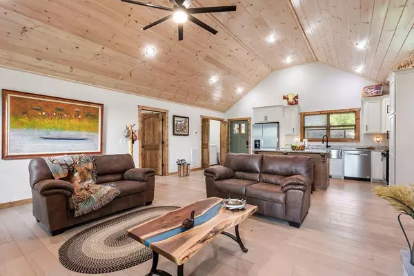 61 Lunar Trace, Murphy, NC 28906