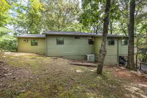 196 Briarwood Drive, Murphy, NC 28906