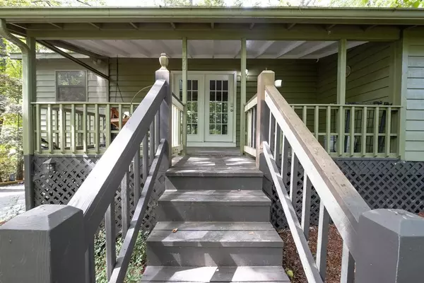 196 Briarwood Drive, Murphy, NC 28906