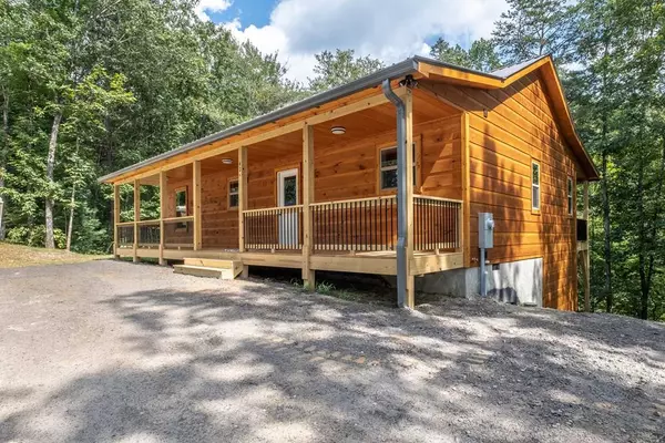 42 Oak Branch Drive, Murphy, NC 28906