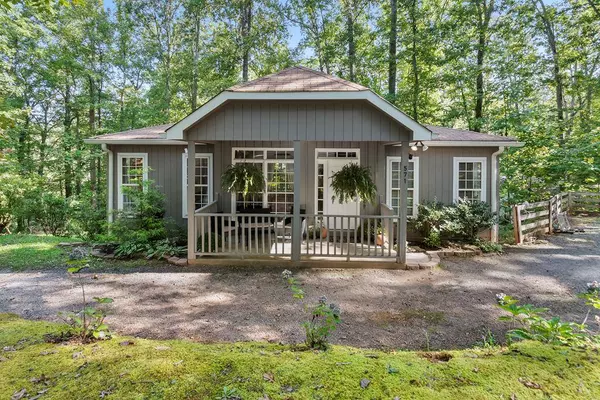 571 Shady Grove Lane, Hayesville, NC 28904