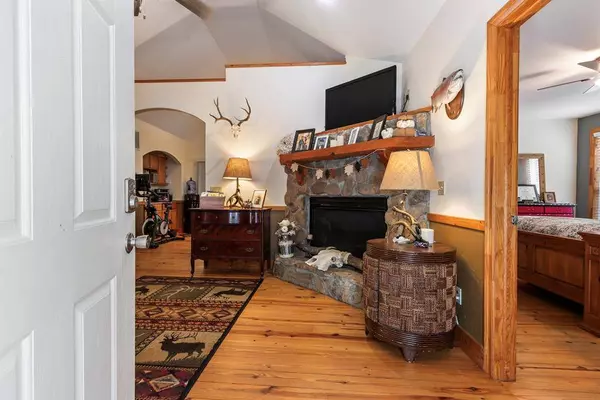 571 Shady Grove Lane, Hayesville, NC 28904