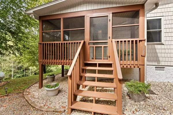 329 Hy-Cobb Drive, Murphy, NC 28906