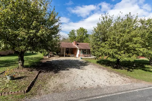 299 Sunland Drive, Andrews, NC 28906