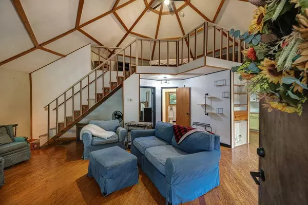 218 Hunter Valley Road, Murphy, NC 28906