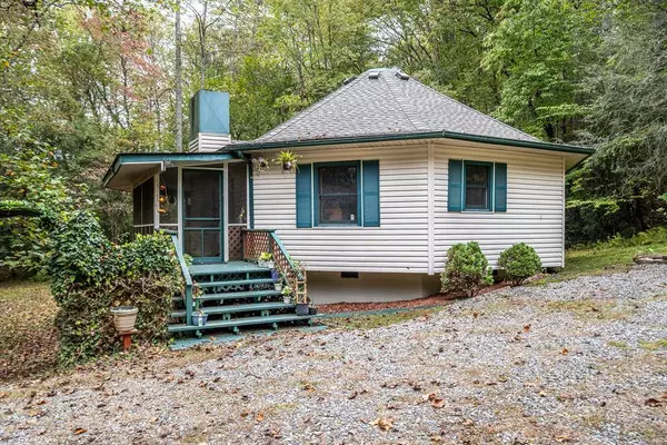 218 Hunter Valley Road, Murphy, NC 28906