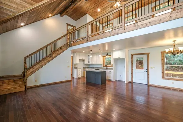 215 Brasstown Heights Lane, Brasstown, NC 28902
