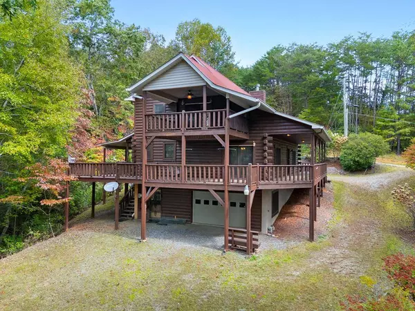 541 Old Dyer Drive, Hayesville, NC 28904