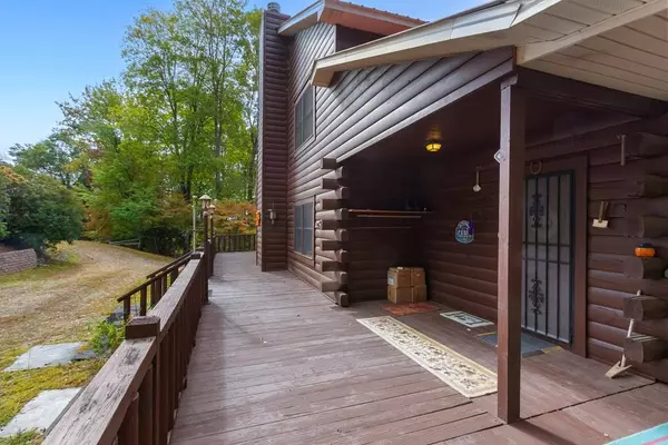 541 Old Dyer Drive, Hayesville, NC 28904