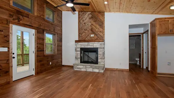 324 Golden Eagle Drive, Murphy, NC 28906