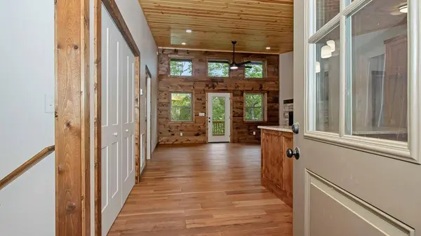 324 Golden Eagle Drive, Murphy, NC 28906