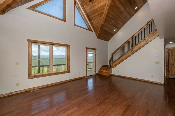 215 Brasstown Heights Lane, Brasstown, NC 28902