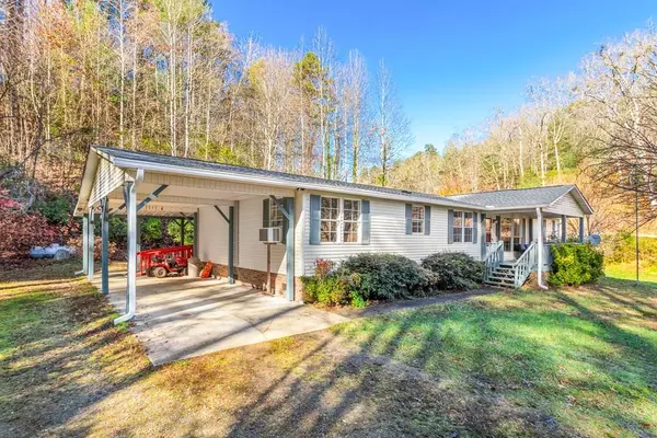 8285 Joe Brown Hwy, Murphy, NC 28906