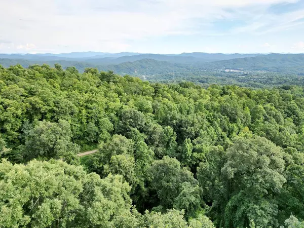 182.04 Fain Peak, Murphy, NC 28906