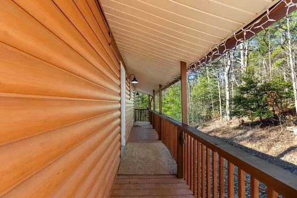261 Shuler Mountain Road, Murphy, NC 28906