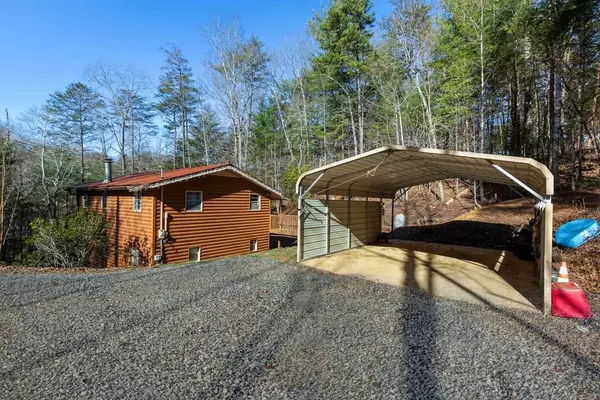 261 Shuler Mountain Road, Murphy, NC 28906