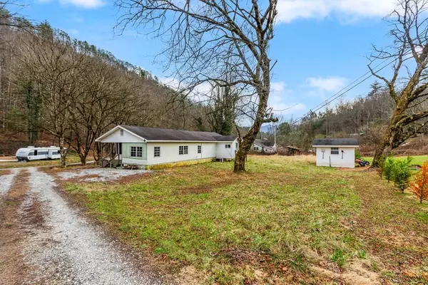 1015 Beaver Creek Rd., Andrews, NC 28901