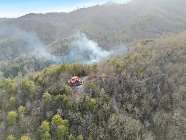1997 Copper Creek Rd., Murphy, NC 28906