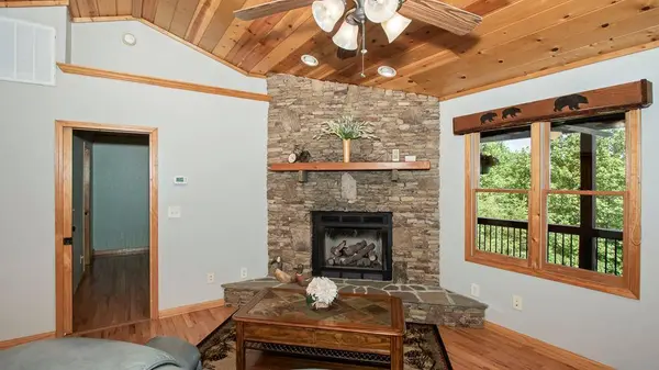 815 Smokey Hollow Drive, Murphy, NC 28906