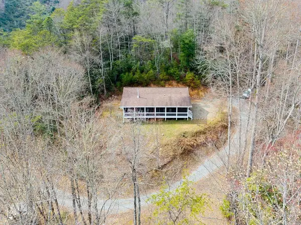 145 Raymond Wilson Rd., Topton, NC 28781