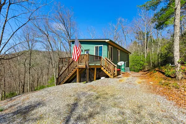 285 Peachtree Mountain Estates Road, Murphy, NC 28906