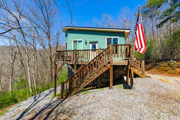 285 Peachtree Mountain Estates Road, Murphy, NC 28906