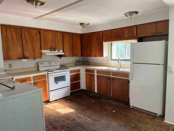 805 Hiwassee St, Murphy, NC 28906