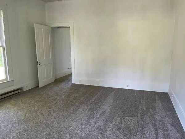 805 Hiwassee St, Murphy, NC 28906
