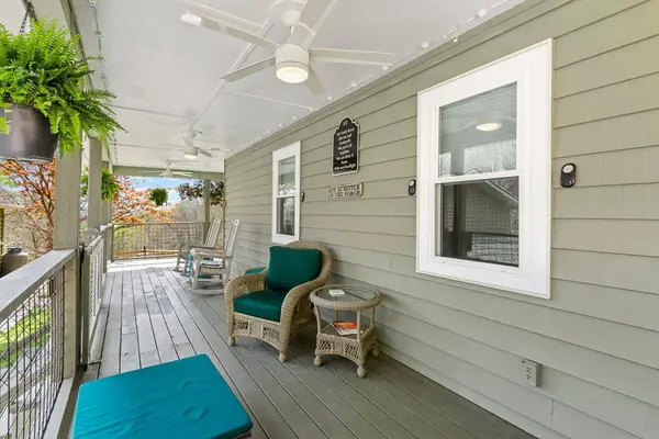 587 Holly Berry Drive, Murphy, NC 28906