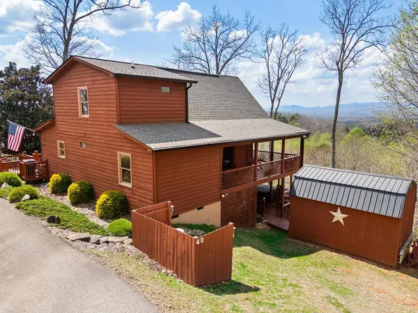 40 Crab Apple Ln., Murphy, NC 28906