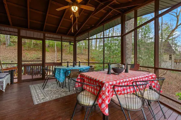 899 Lonesome Pine Rd., Murphy, NC 28906