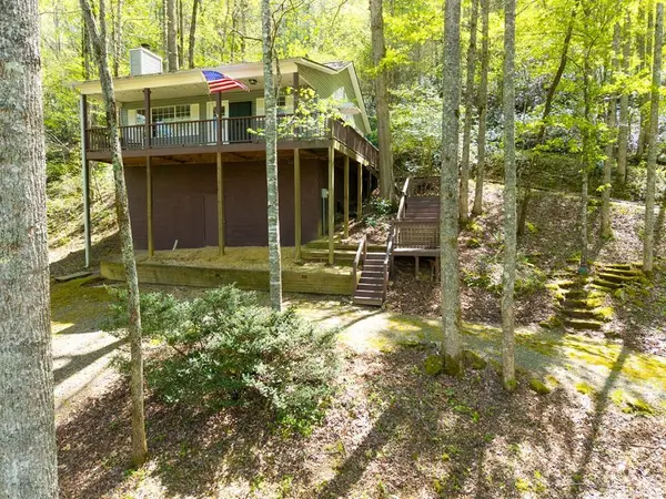 377 Ed Graves Rd, Murphy, NC 28906