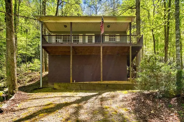 377 Ed Graves Rd, Murphy, NC 28906