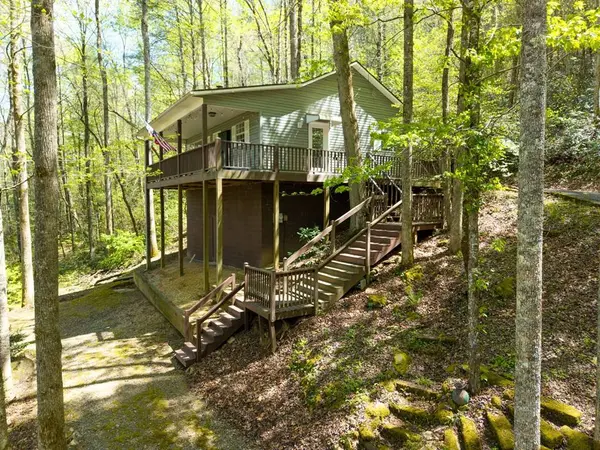 377 Ed Graves Rd, Murphy, NC 28906