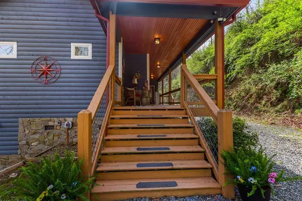 515 Jasmine Drive, Marble, NC 28906