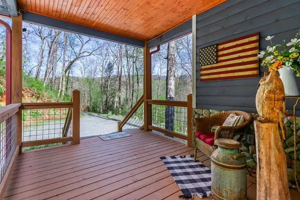 515 Jasmine Drive, Marble, NC 28906