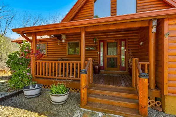 582 Sahkanaga Dr., Murphy, NC 28906