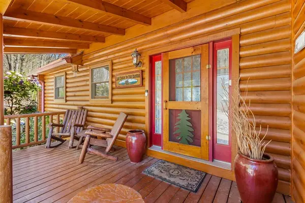 582 Sahkanaga Dr., Murphy, NC 28906