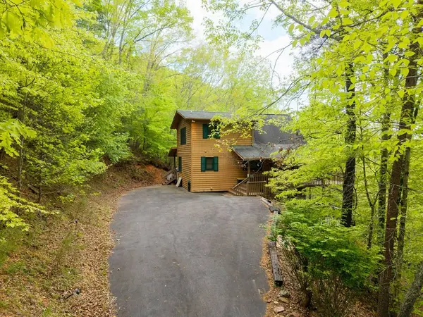 176 New Castle Rd, Murphy, NC 28906